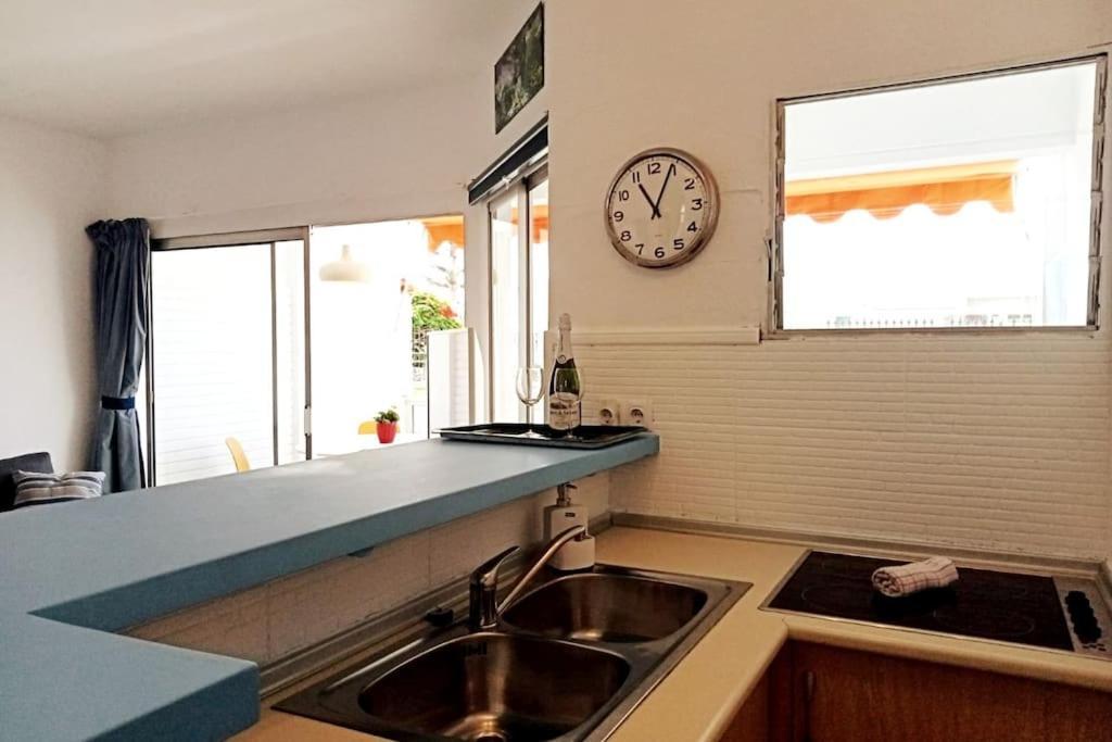 Apartment With Large Terrace, 10 Meters From Playa De Las Burras San Bartolomé Eksteriør billede
